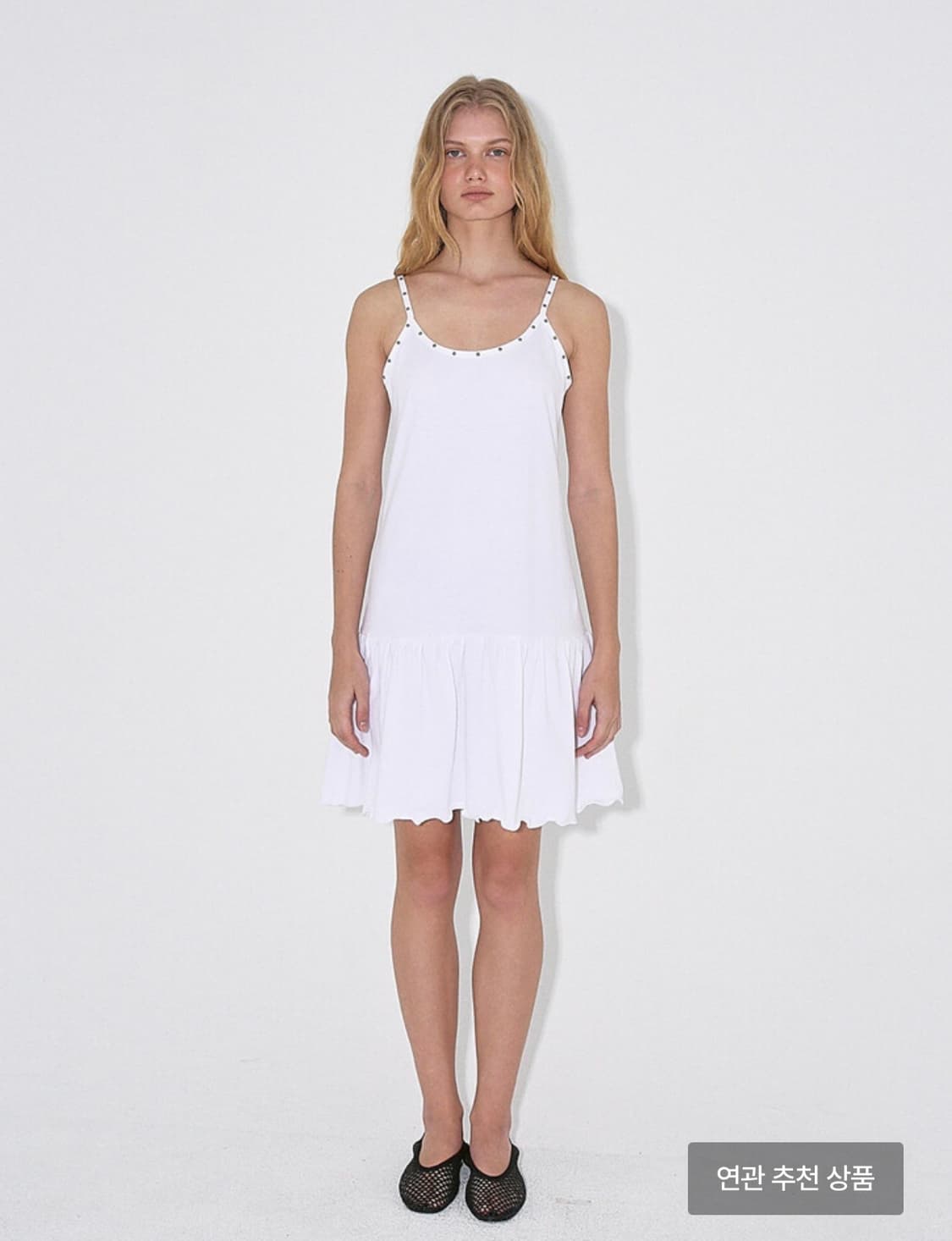 폴리수엠 STUDDED JERSEY DRESS [WHITE] 상품이미지2