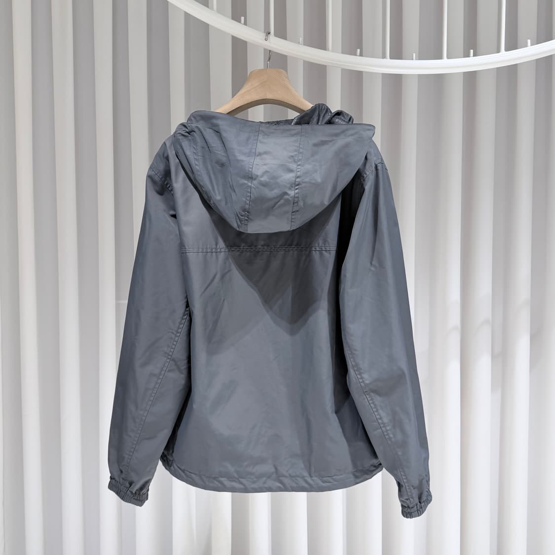 52 / 루이비통 다미에 자카드 리버서블 나일론 윈드브레이커 상품이미지9