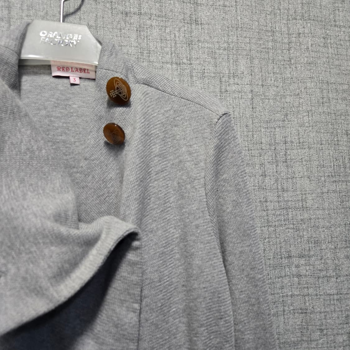 비비안웨스트우드 레드라벨 언발란스 니트 가디건  상품이미지3