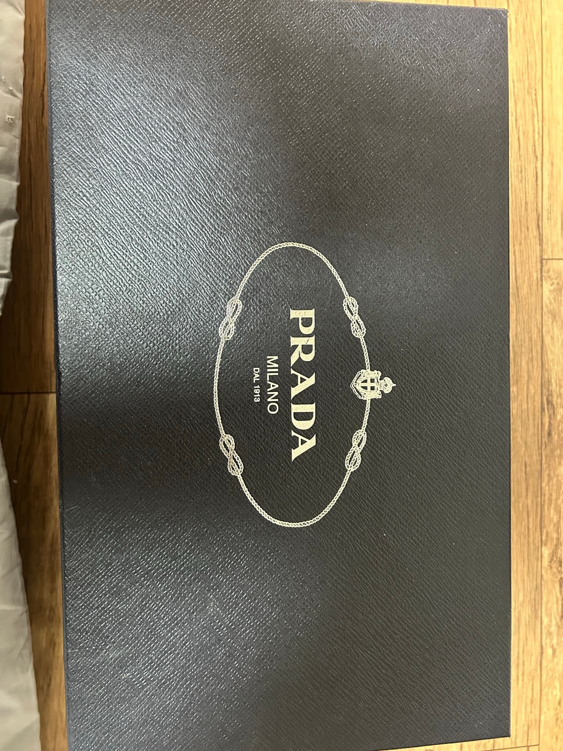 프라다 브러시드 로퍼 상품이미지5