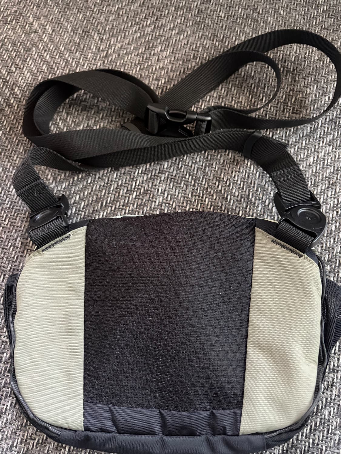 살로몬 웨이스트백 상품이미지2