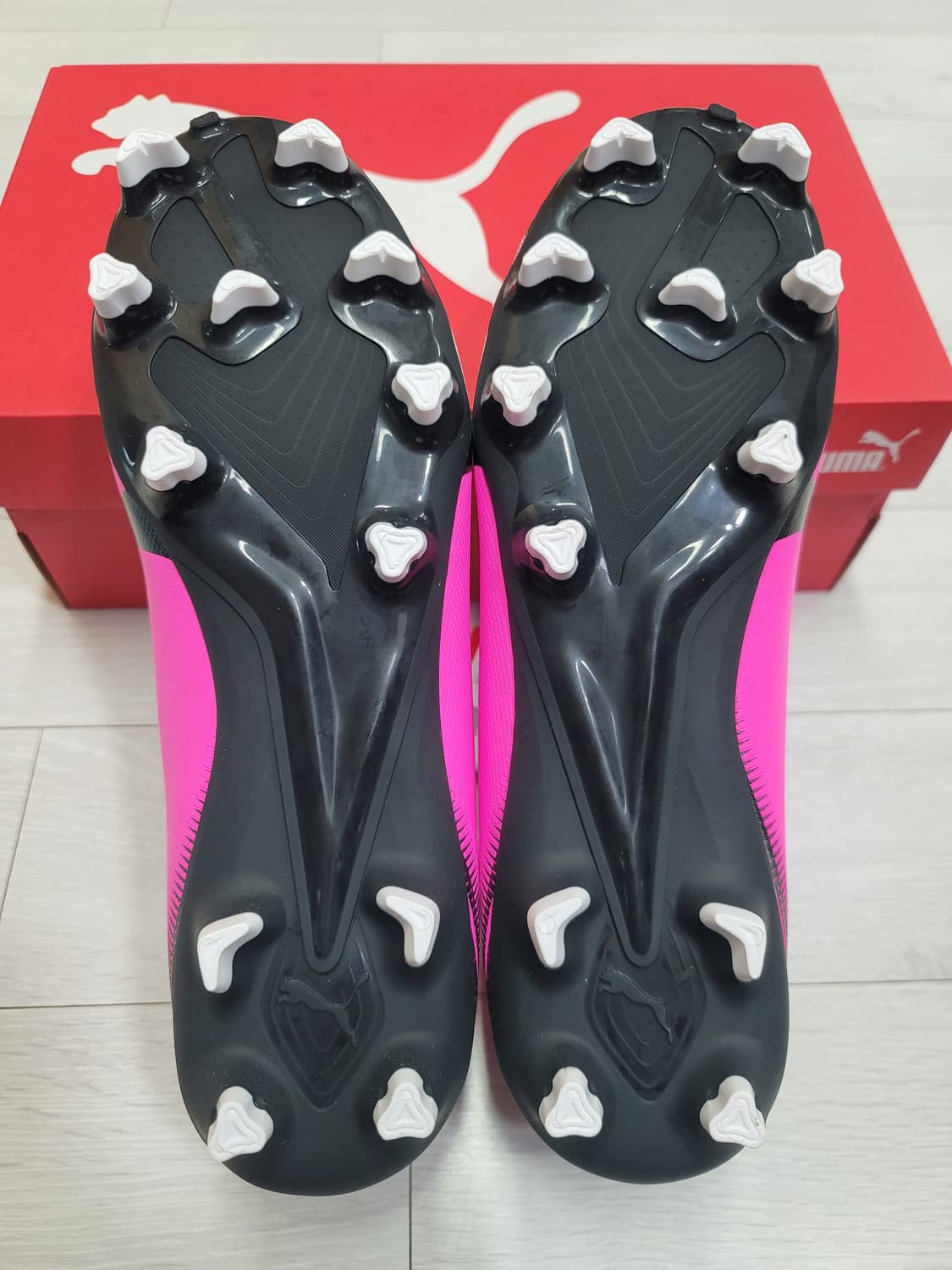 (260)푸마 축구화 울트라 플레이 FG/AG[대전 직거래도 가능] 상품이미지8