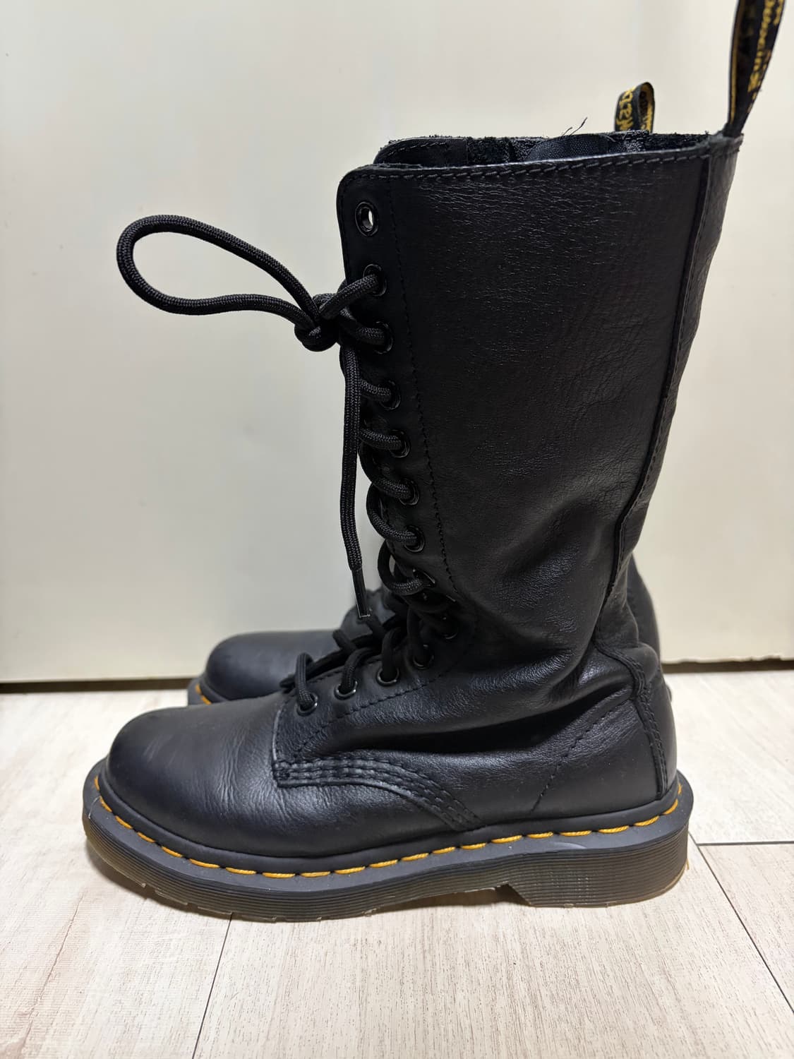닥터마틴 1B99 버지니아 14홀 EU36 230사이즈 상품이미지2
