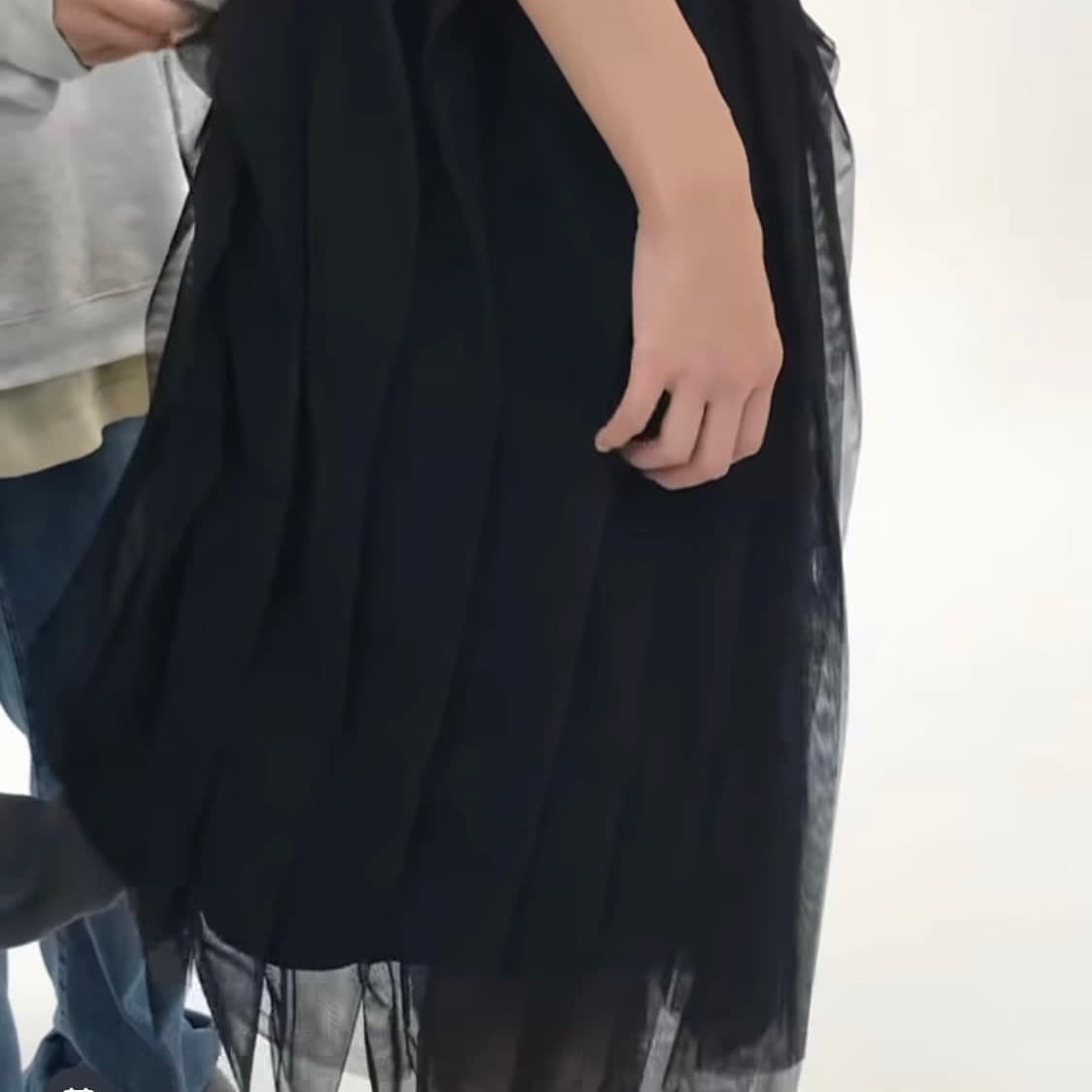 Eonts fog shasha skirt black 2 상품이미지6