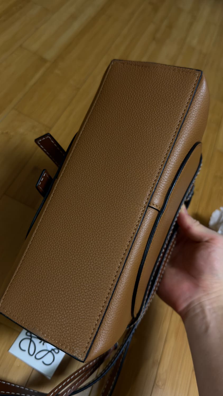 로에베 가방 게이트 탑핸들 미니백 브라운 상품이미지6