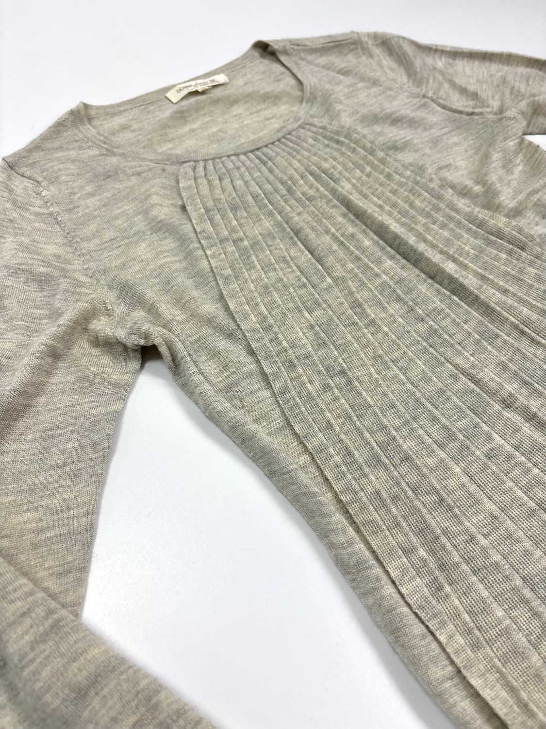 Beige layered knit top 상품이미지3