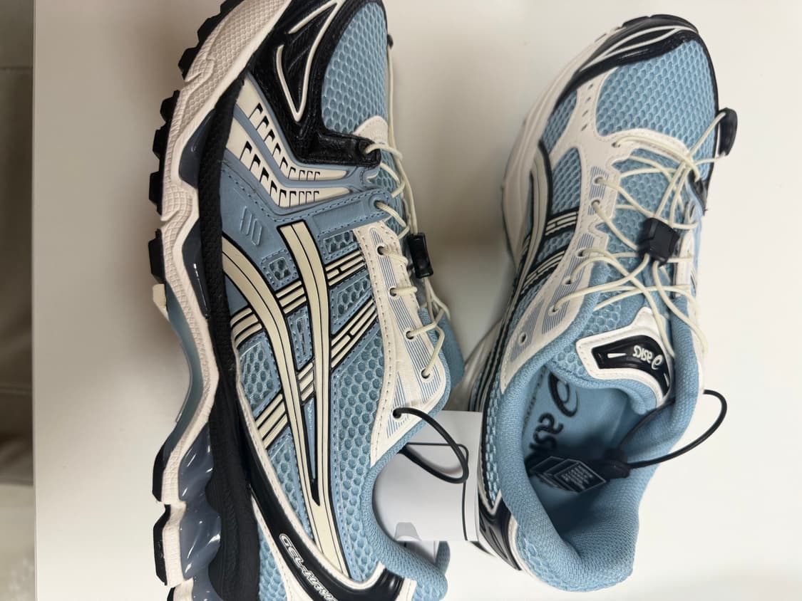 아식스 언리미티트 젤 카야노14 미스트크림250사이즈 상품이미지3