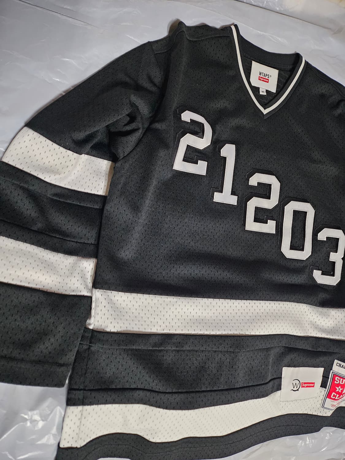 슈프림저지 더블탭스 미첼네스 하키 저지 블랙 상품이미지3