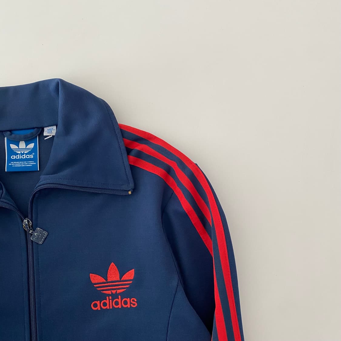 100) 아디다스져지 A2493 상품이미지6