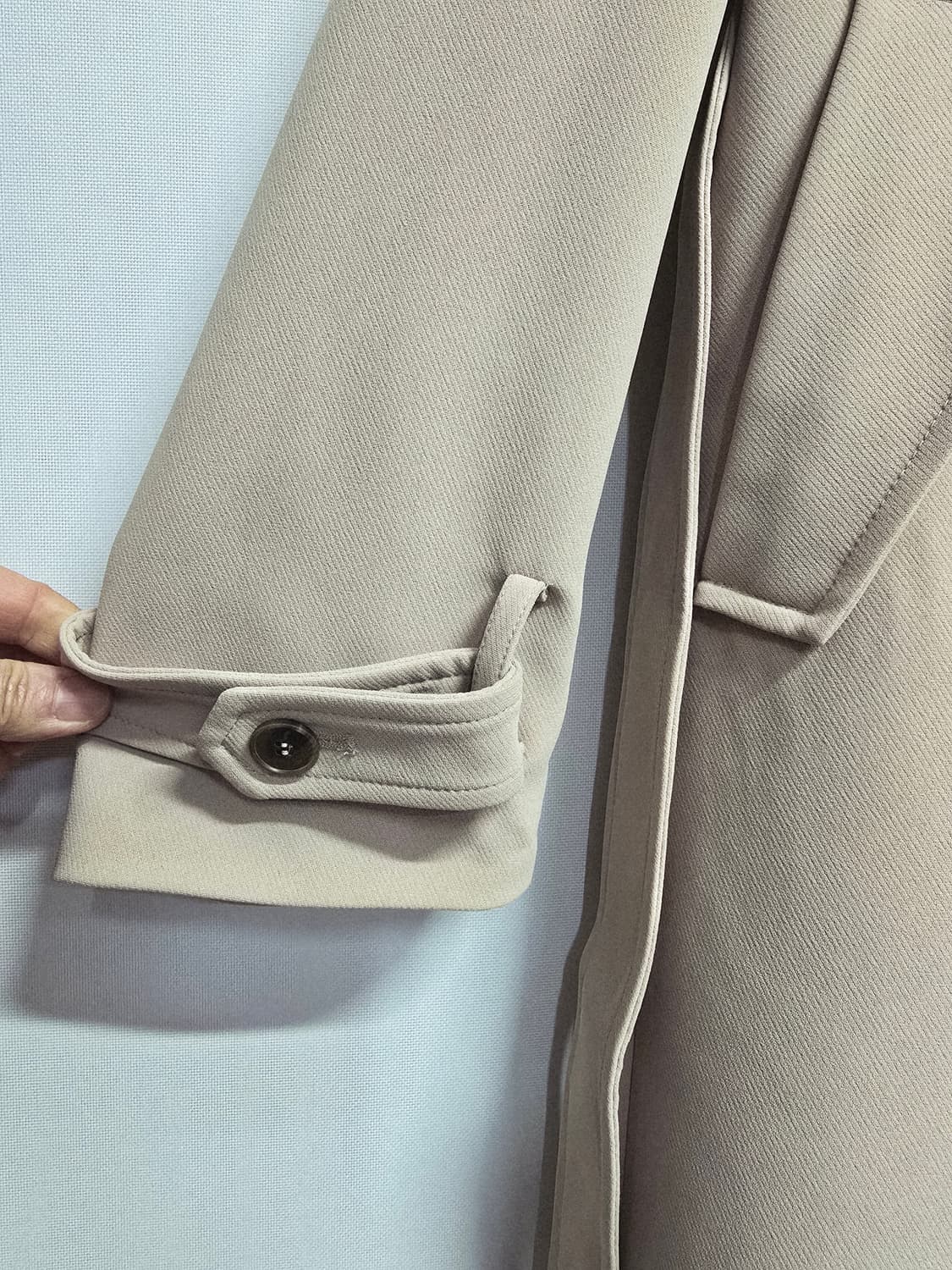 JJ지고트 베이지색 여성 코트 상품이미지3