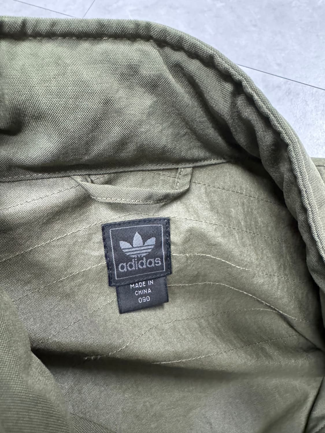 아디다스 상품이미지3