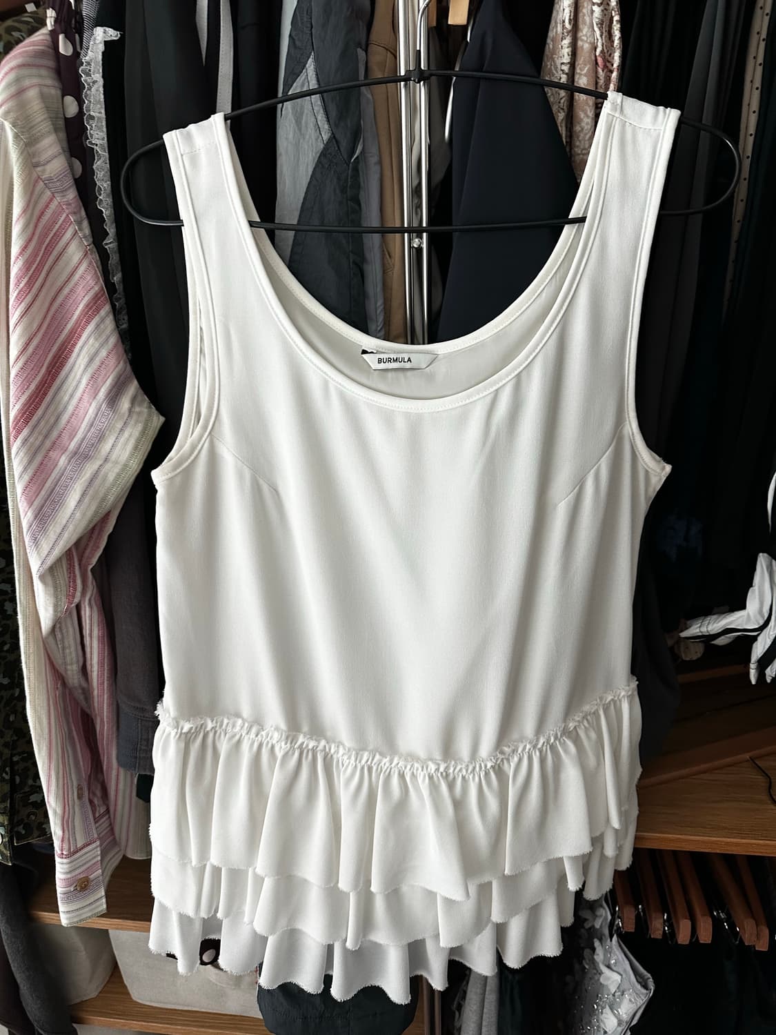 버뮬라 프릴탑 M사이즈 상품이미지1