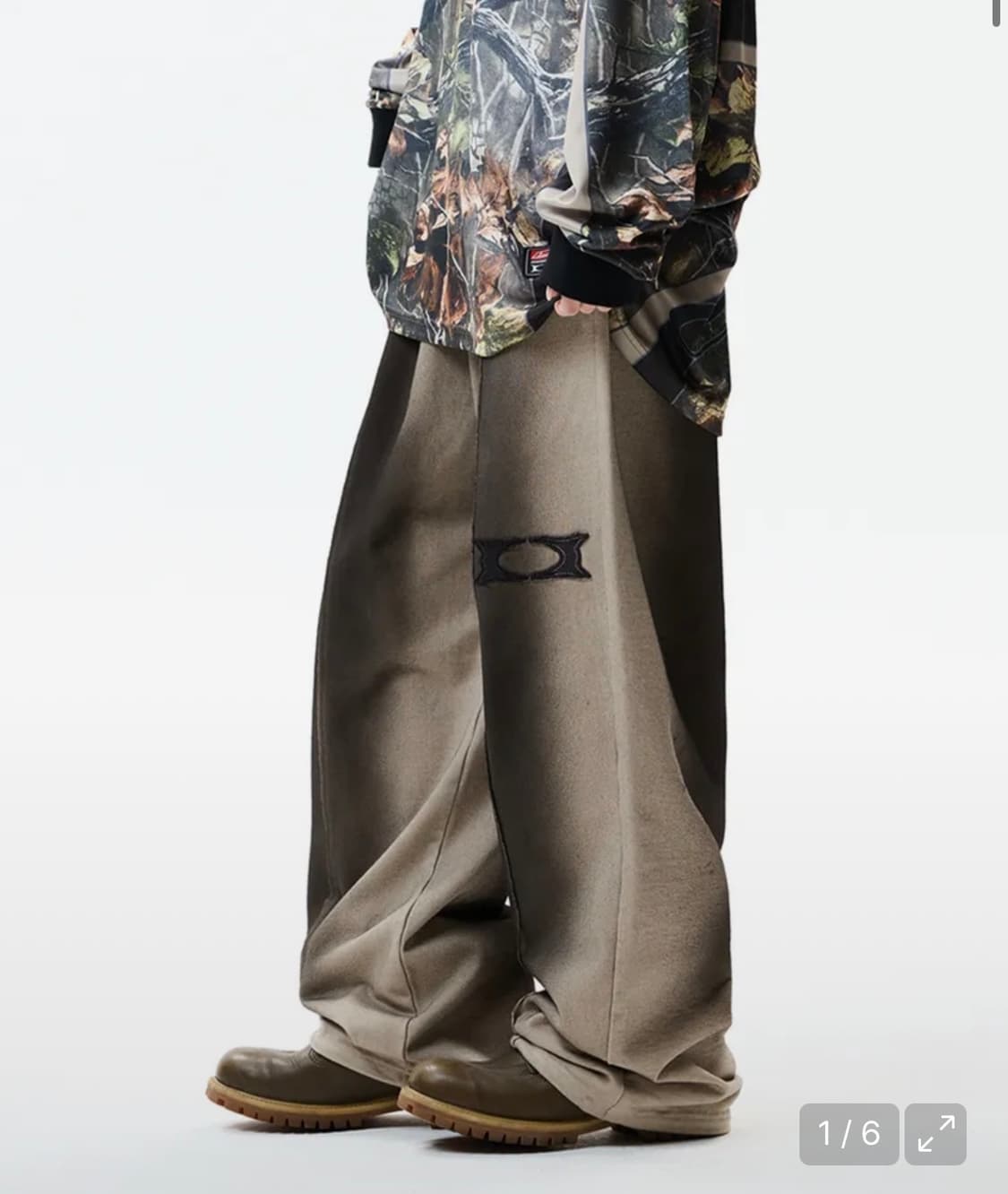 크리틱 DIRTY SPRAY SWEAT PANTS BEIGE 상품이미지1