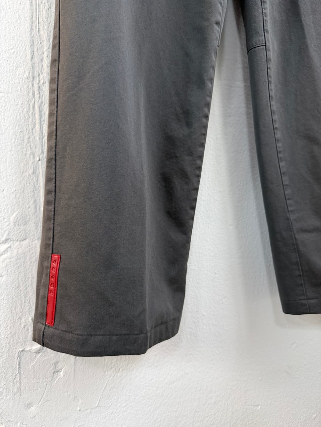 프라다 스포츠 코튼 팬츠  상품이미지4