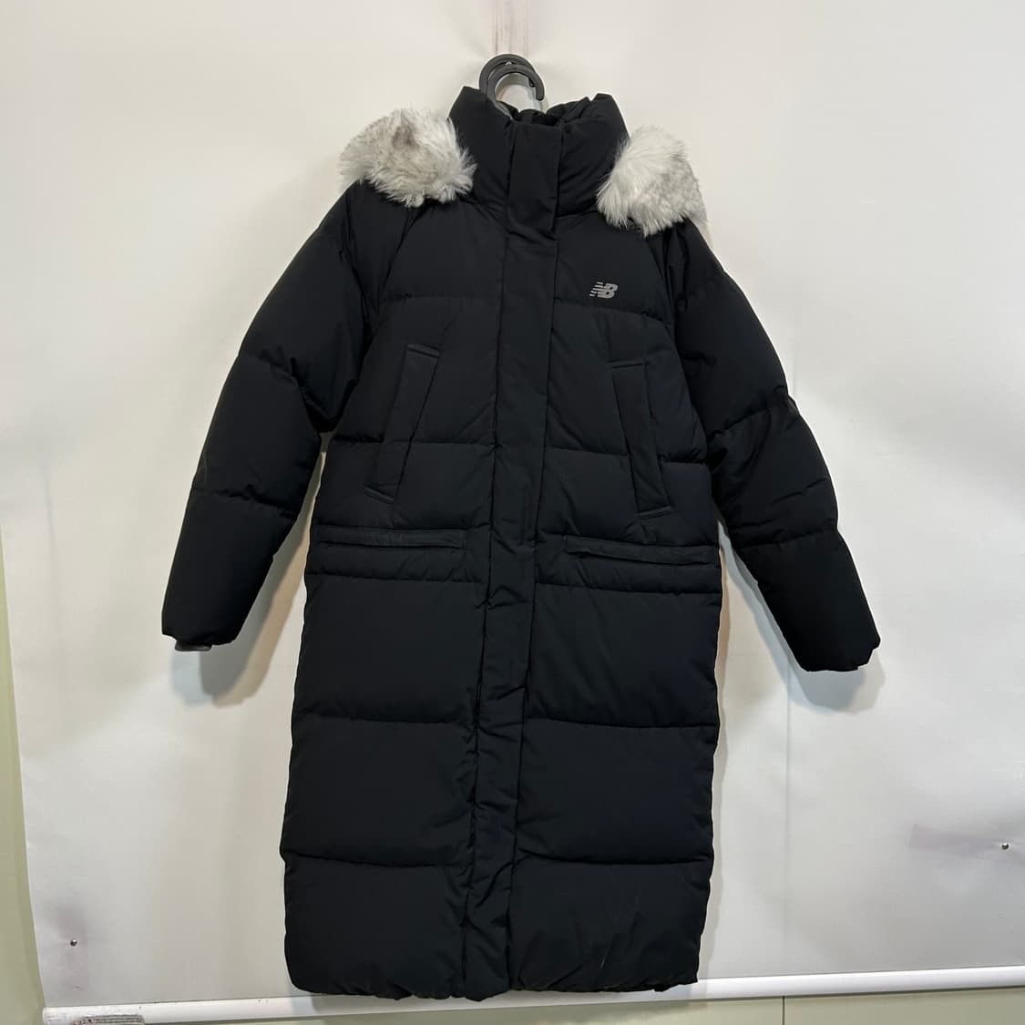 뉴발란스 여성 덕다운 롱패딩 85 블랙 상품이미지1