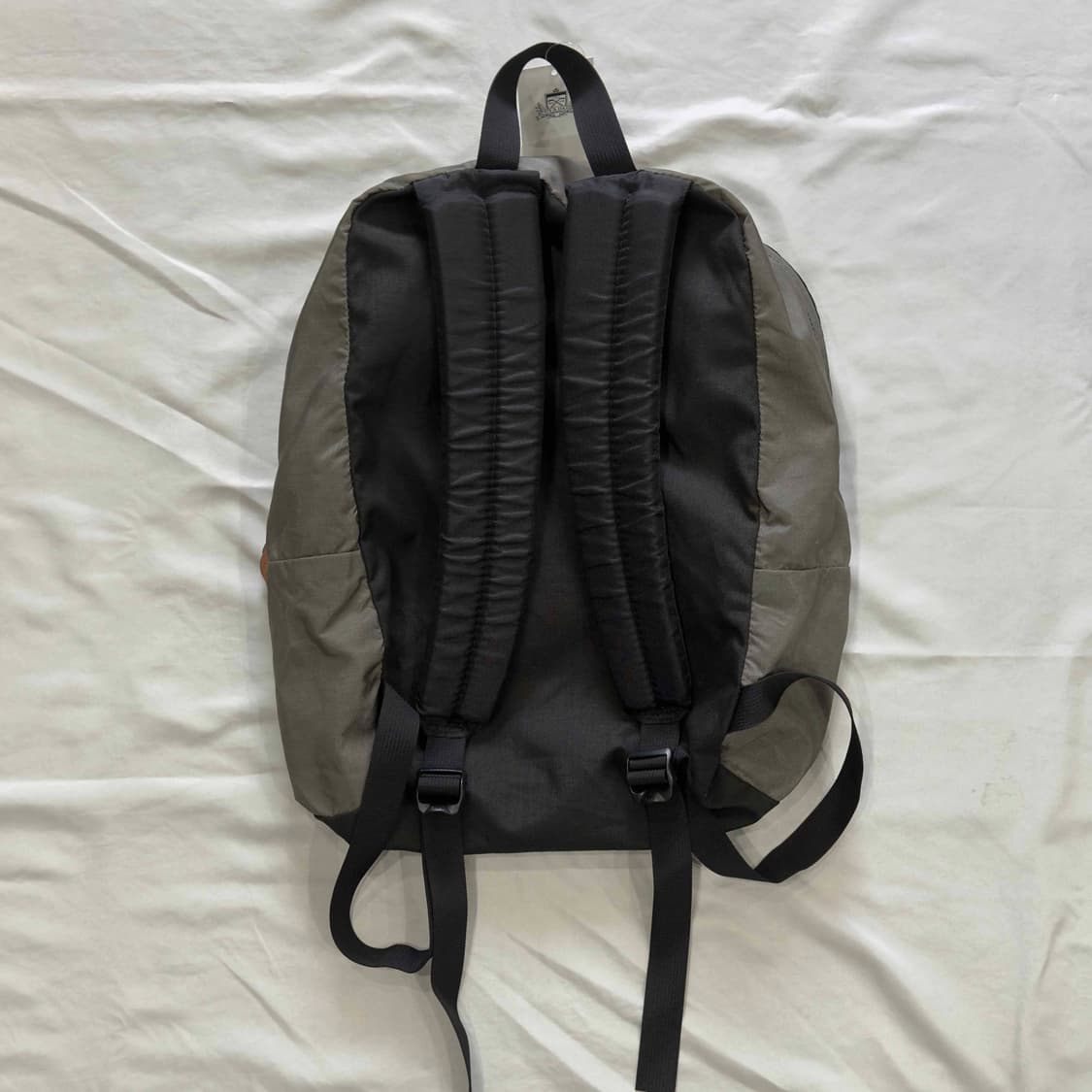그레고리 구 로고 데이백 백팩 20L 상품이미지6