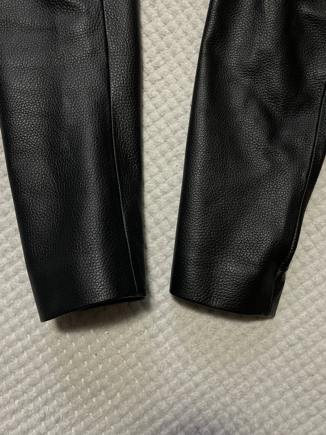 SANDRO 산드로 웨스턴 무드 송아지 가죽 3버튼 레더 카 코트 상품이미지6