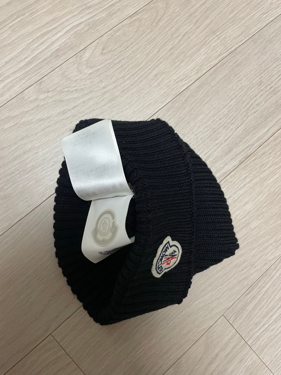 몽클레어 니트 비니 블랙 상품이미지5