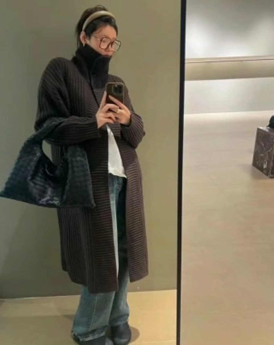 보테가 베네타 스몰홉 상품이미지3