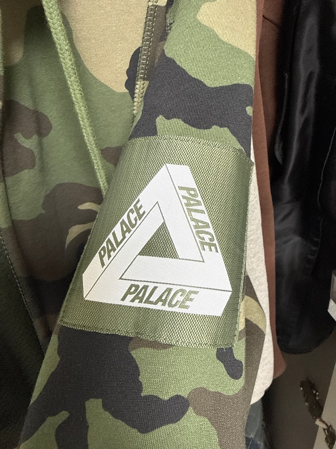 팔라스 본디드 쉐르파 카모 후드집업 상품이미지3