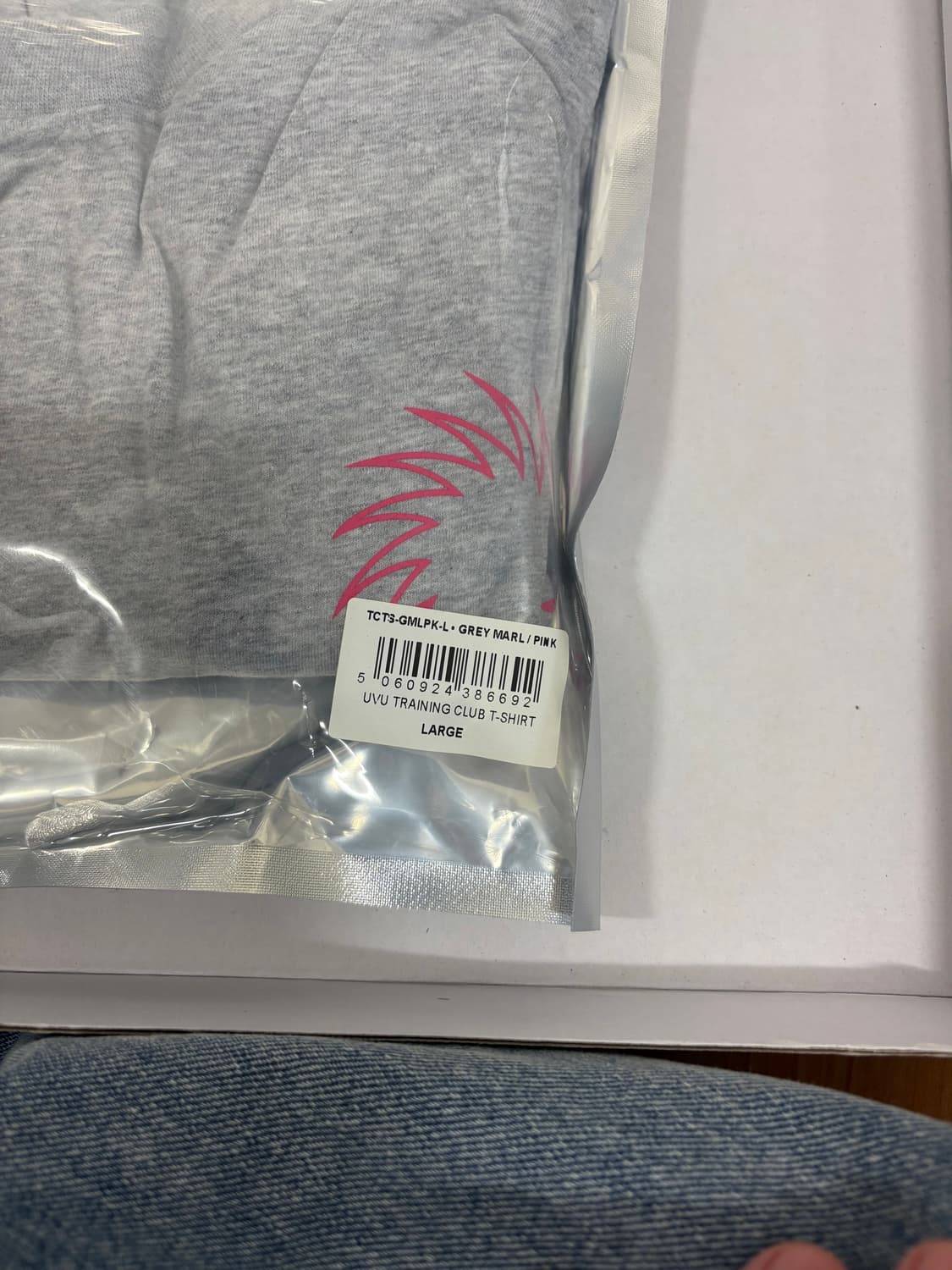 UVU / TRAINING CLUB T-SHIRT 트레이닝 클럽 티셔츠 상품이미지4