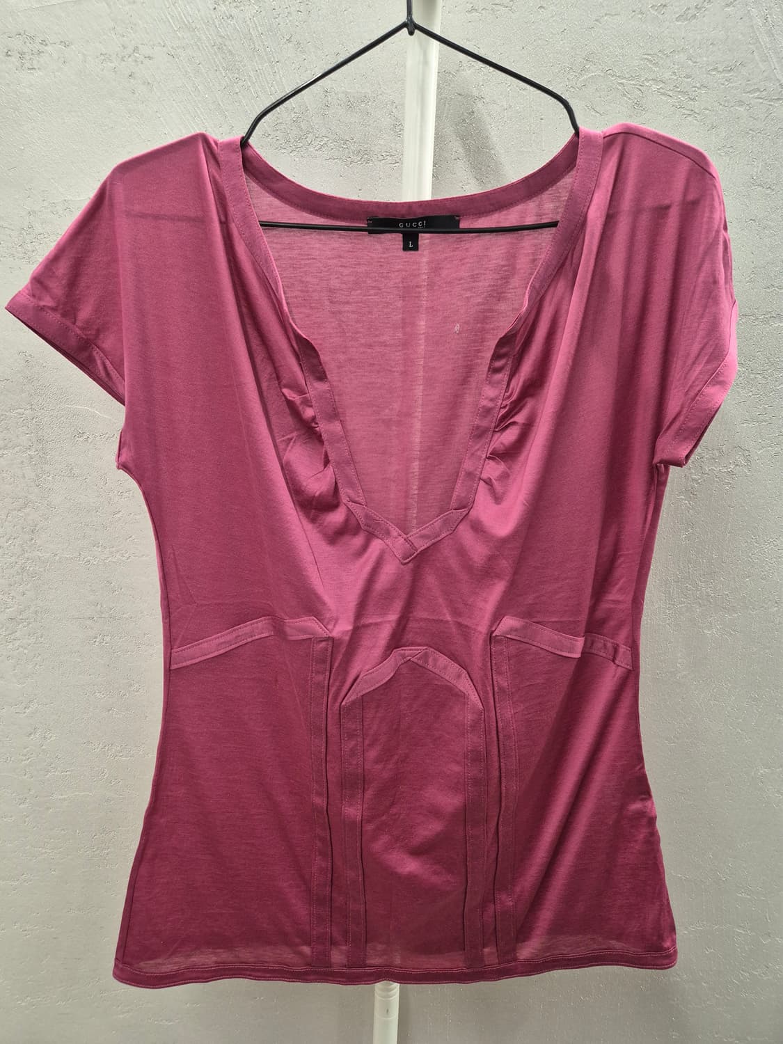 구찌 핑크 코튼 브이넥 반팔티 L 상품이미지2