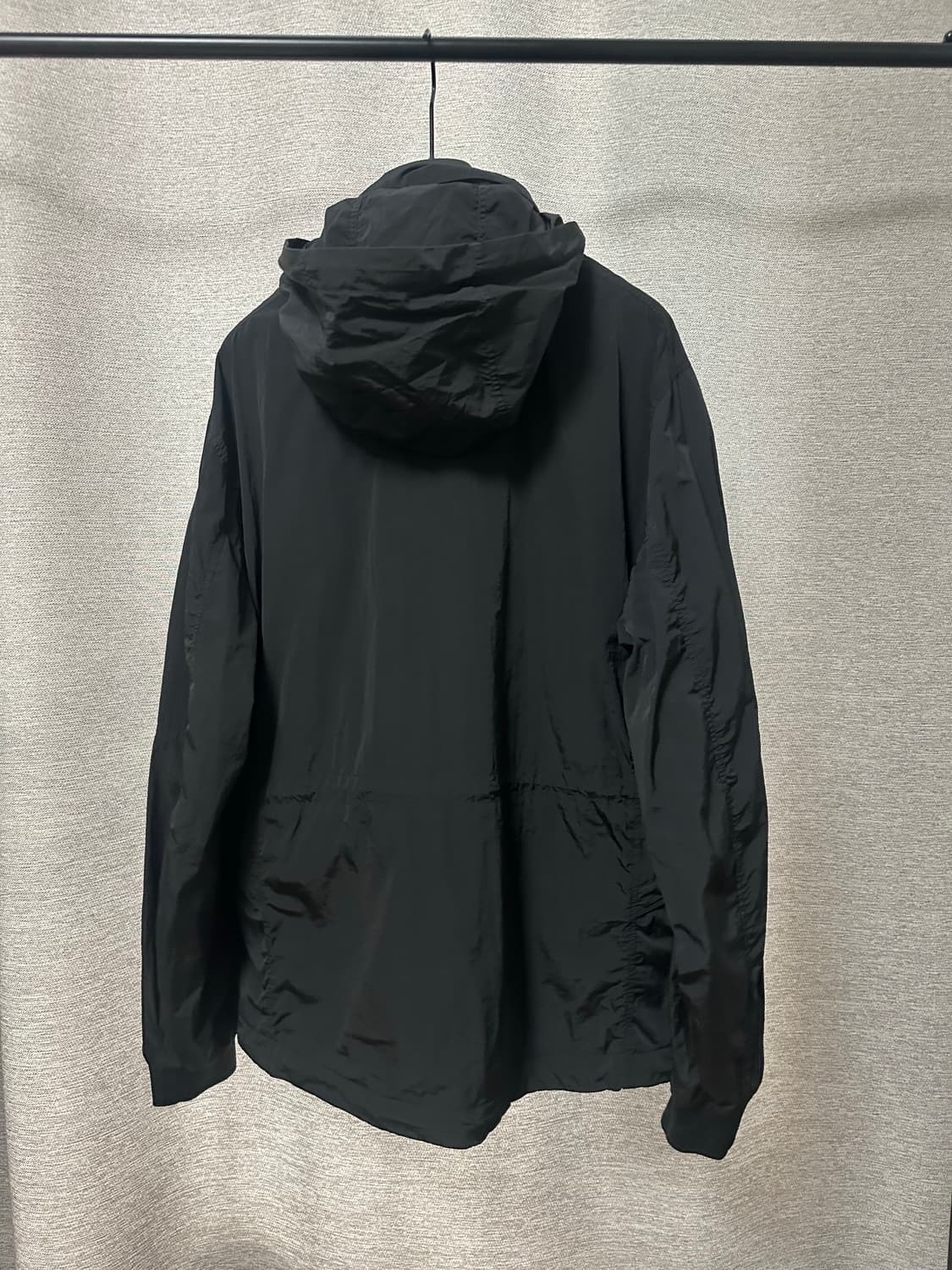 CP컴퍼니 크롬R 나일론 바람막이 블랙 (52) 상품이미지2