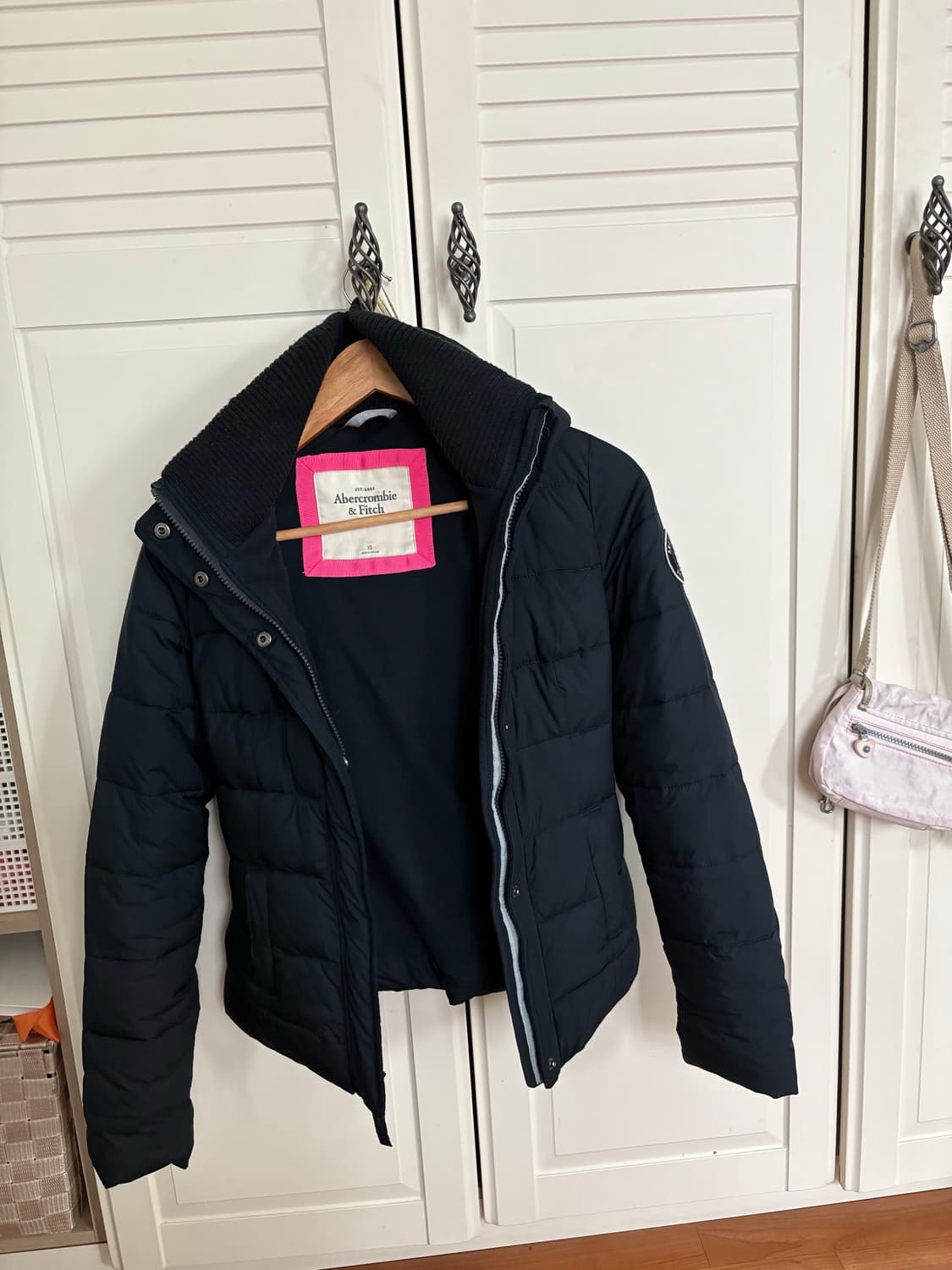 아베크롬비 슬림핏 패딩  상품이미지3