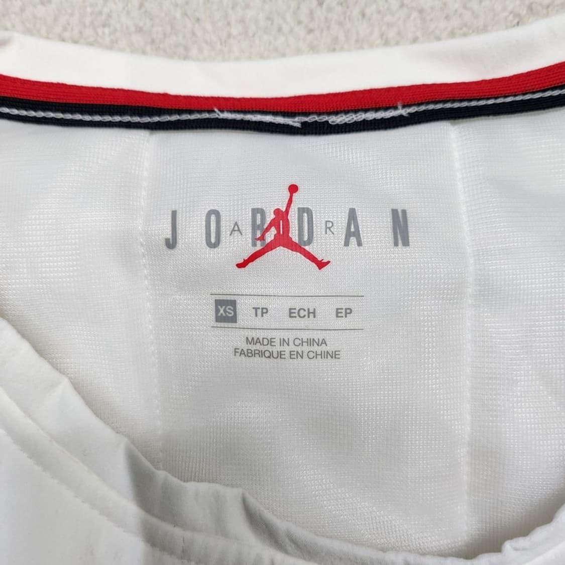 NIKE 조던 패딩 맨투맨 XS 새상품 상품이미지7