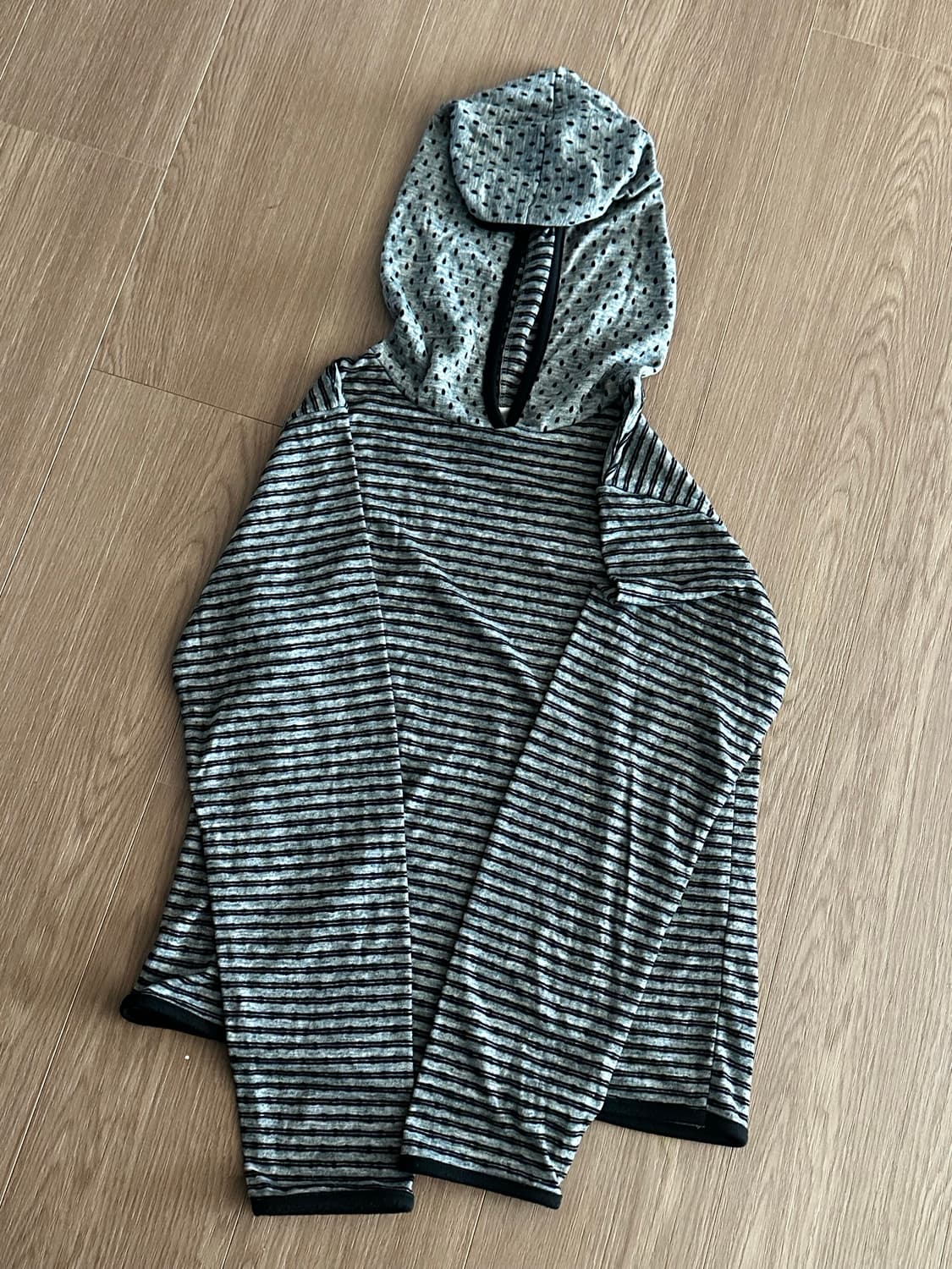 페스토 스트라이프 후디 상품이미지1