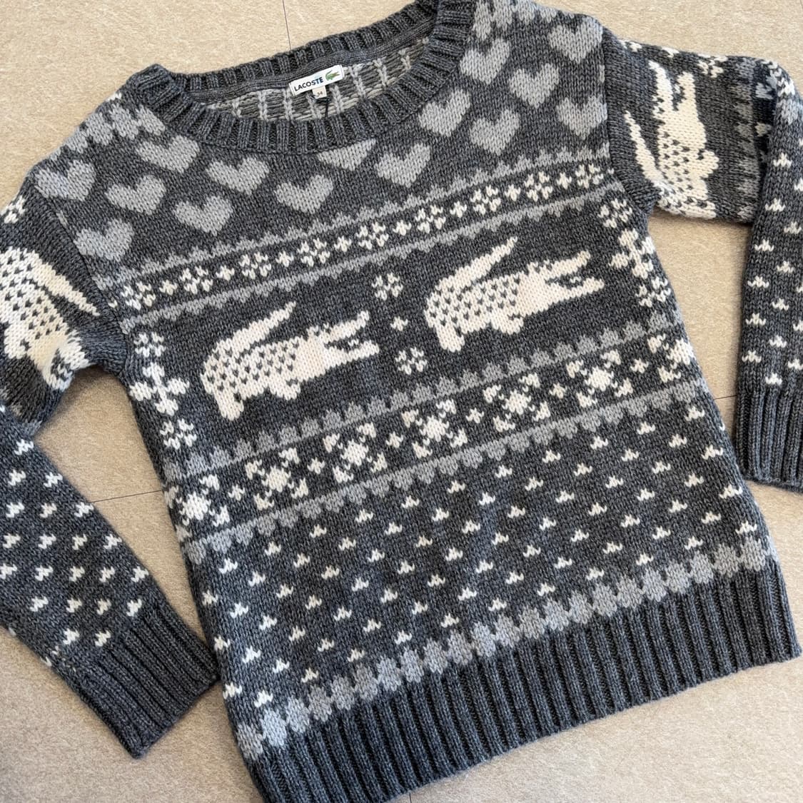 라코스테 하트 패턴 알파카 니트 상품이미지1