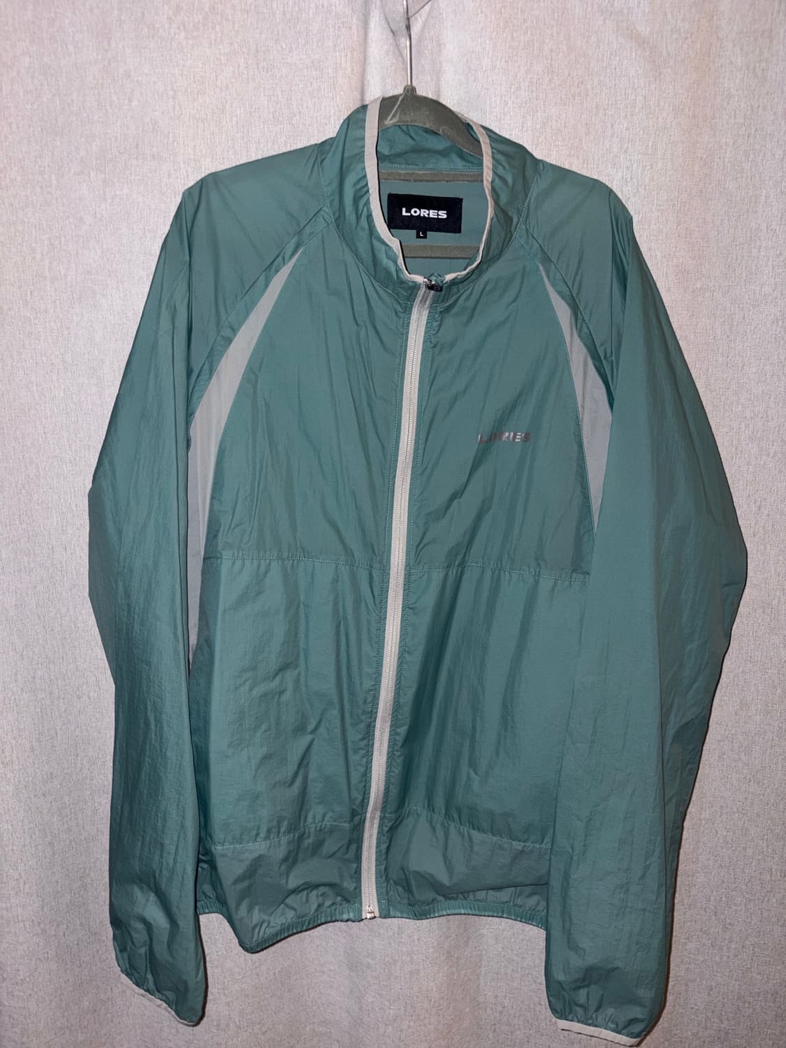 LORES 윈드브레이커 L 상품이미지1