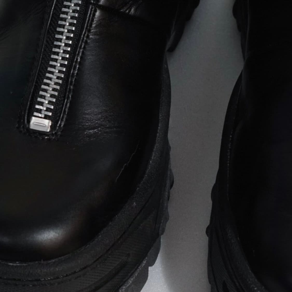 이티스 레이븐리 레더 집업 부츠 상품이미지9