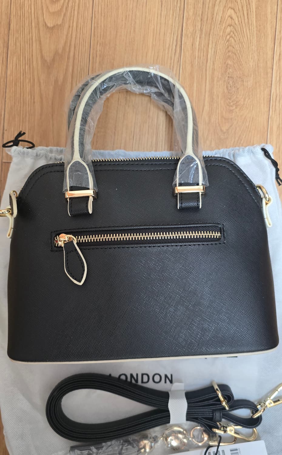 폴스부띠끄 블랙 토트백 상품이미지2