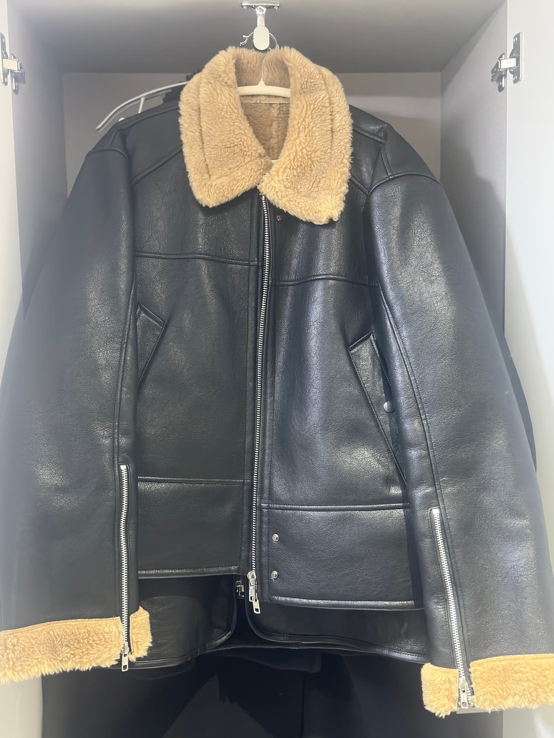 새상품)알렌느 무스탕 시어링 레더 자켓 브라운 2 사이즈 상품이미지1