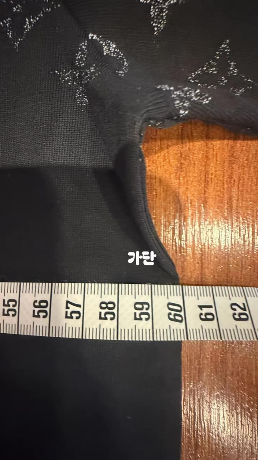 [루이;비통] 새상품 / 반팔 / 약 105 사이즈 상품이미지4