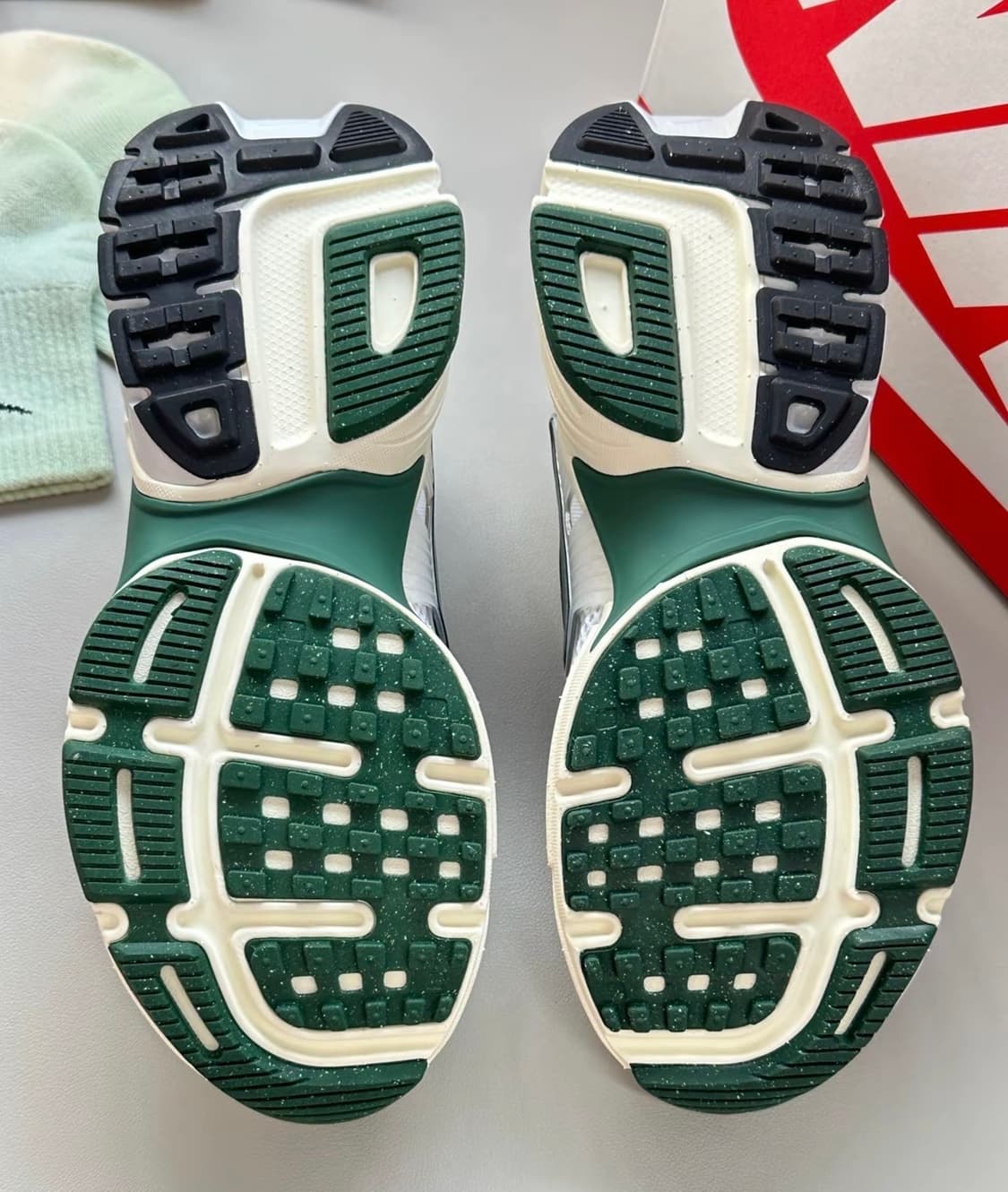 나이키 V2K 런 운동화 런닝화 230 상품이미지4