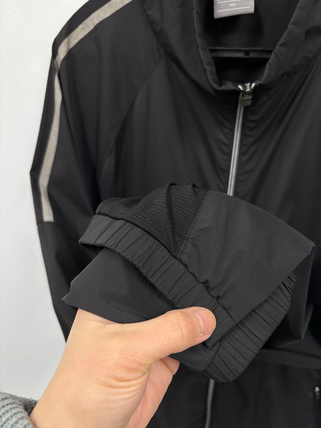  퓨마 윈드브레이커 상품이미지3