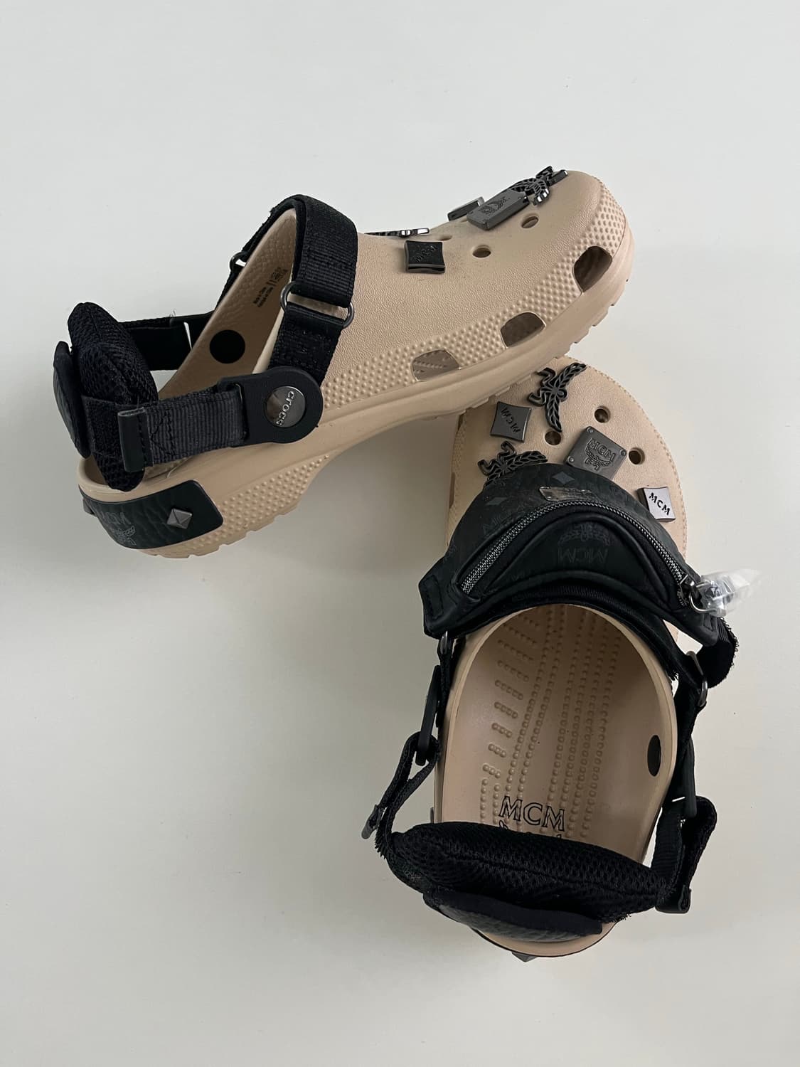 [새상품/박스없음] MCM 크록스 클로그 여성 230 사이즈 상품이미지6