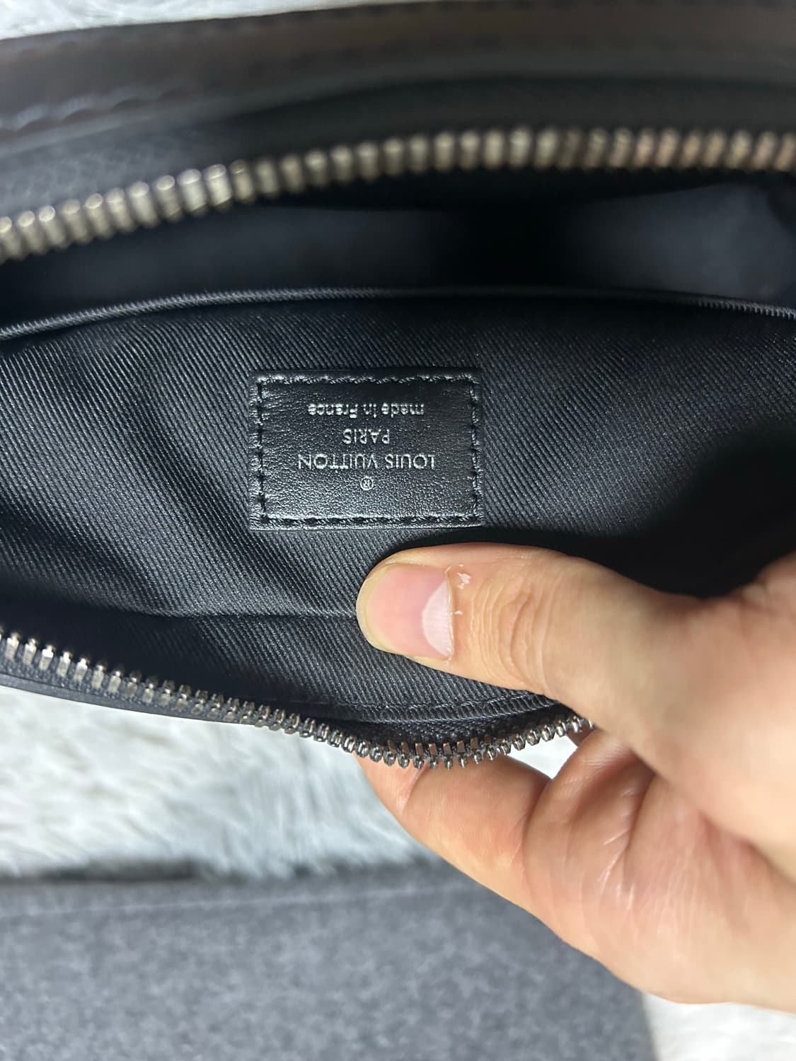 [리뉴얼/풀구성] 신형 루이비통 트리오 메신저백 상품이미지2