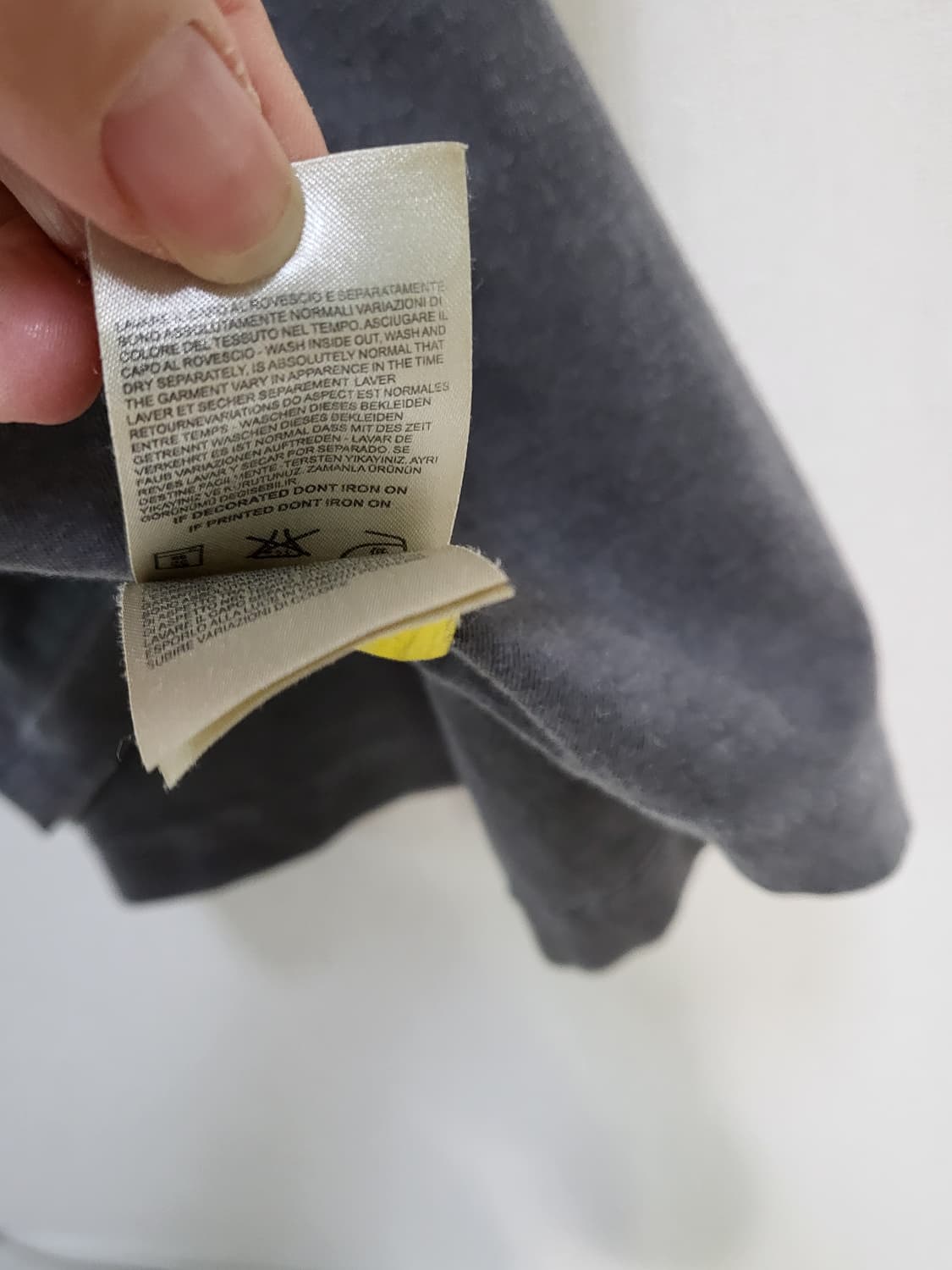 정품 Diesel(디젤)면100%시그니처 티셔츠 2벌 일괄55-66 상품이미지6