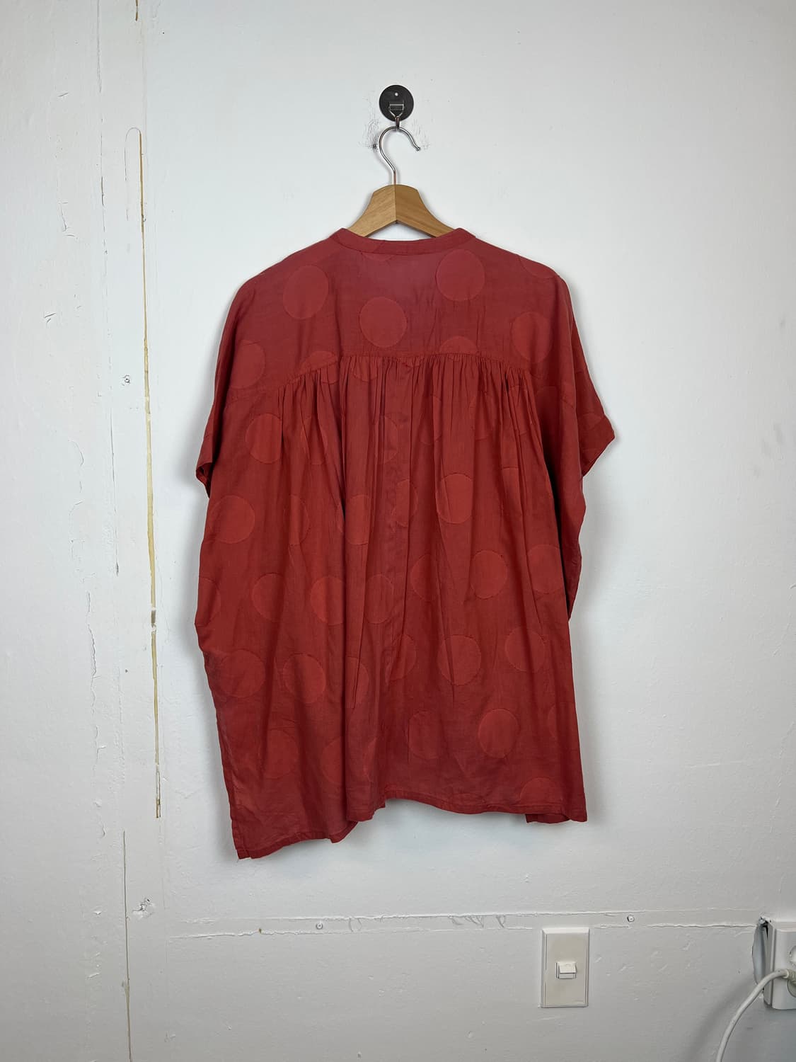 T202 Sumanasa MOS2 레드 도트 루즈 블라우스 F 상품이미지2