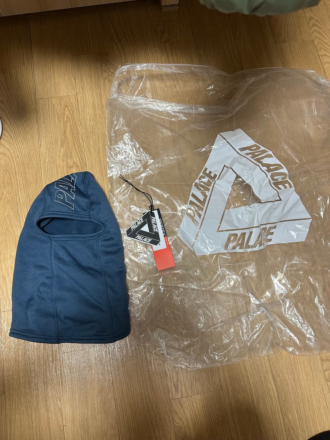 (L) 24fw 팔라스 퍼텍스 바라클라바 푸파 그린 상품이미지9