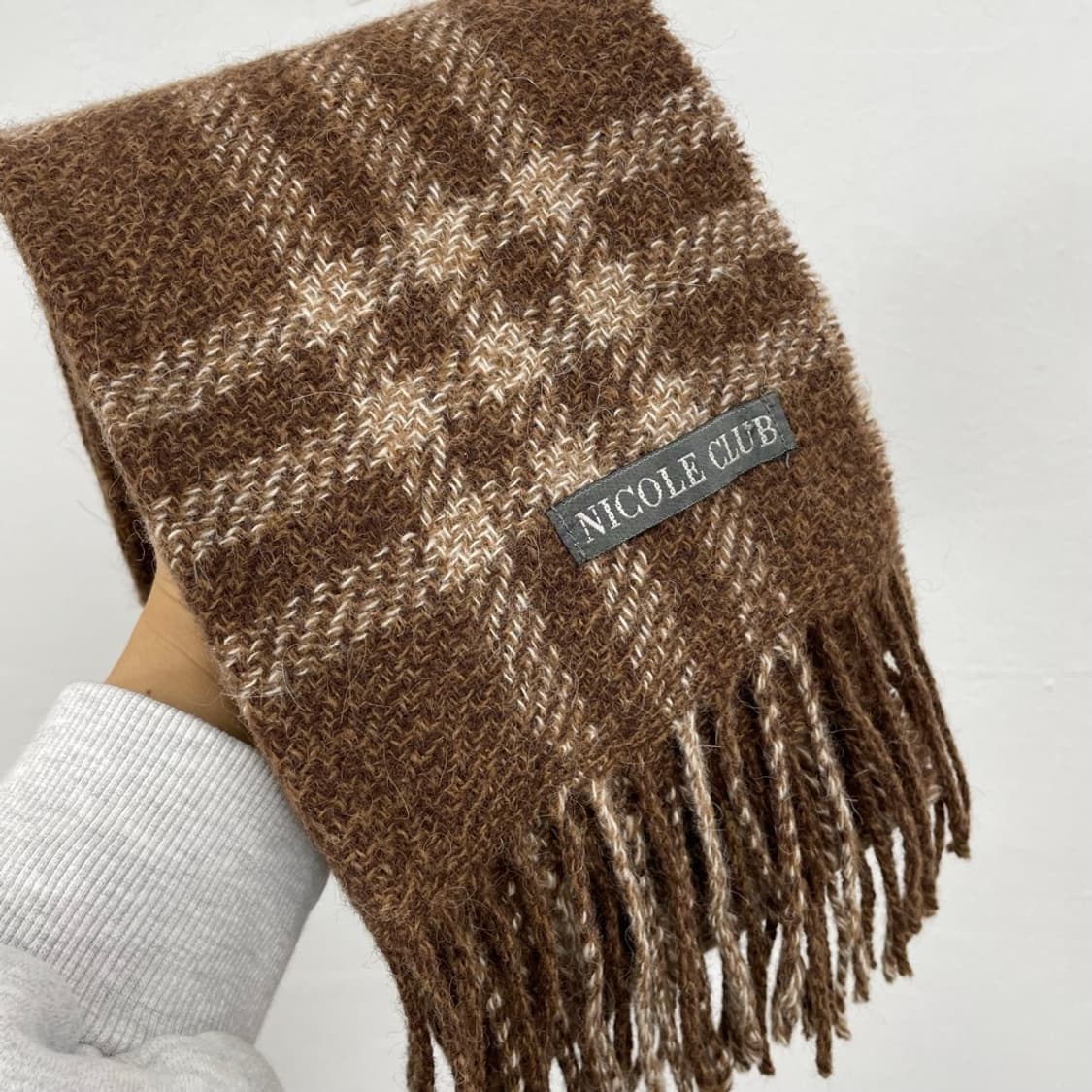 니콜 클럽 NICOLE CLUB 브라운 알파카 체크 머플러 목도리 상품이미지5