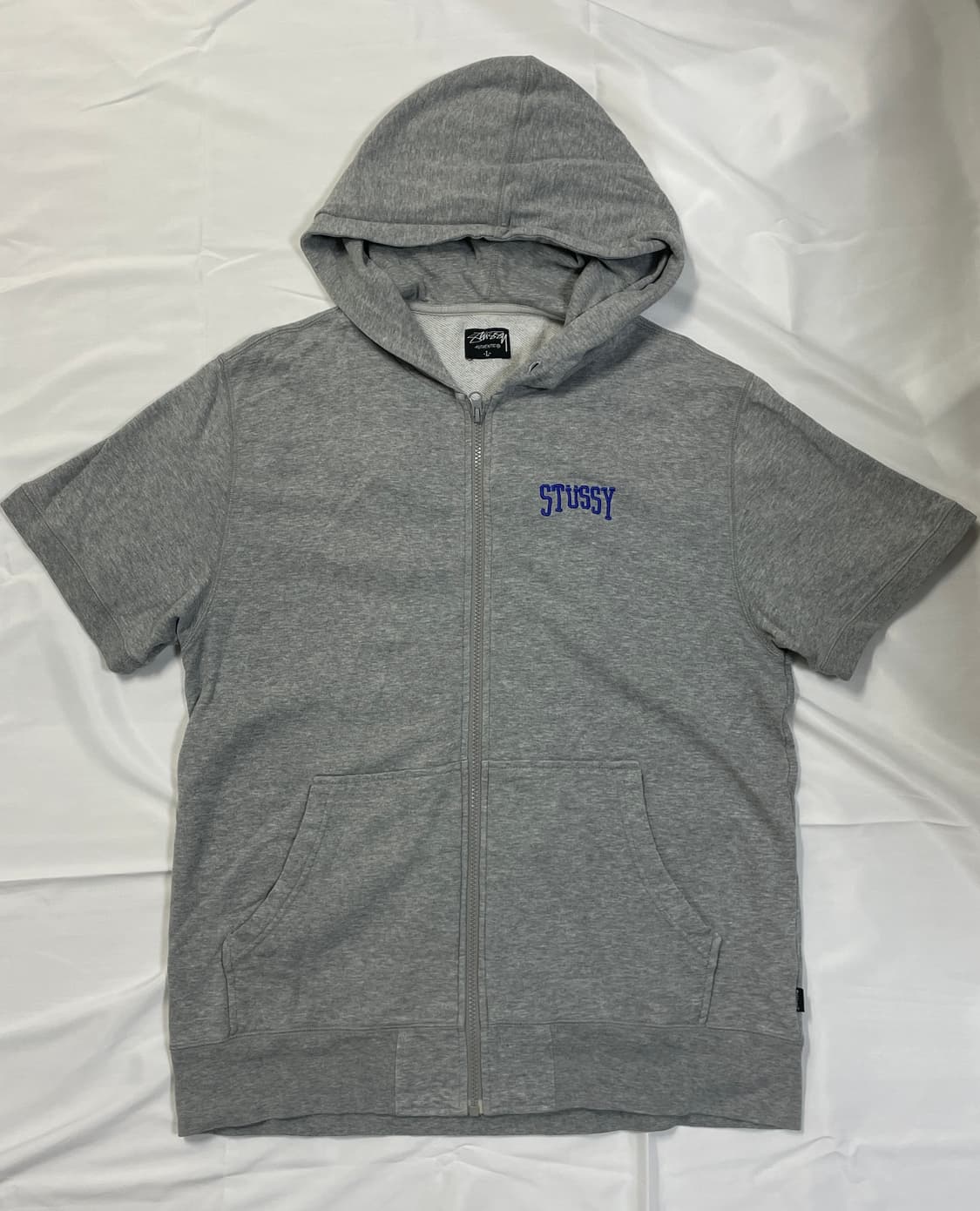 스투시 기어 하프 후드 집업 상품이미지1