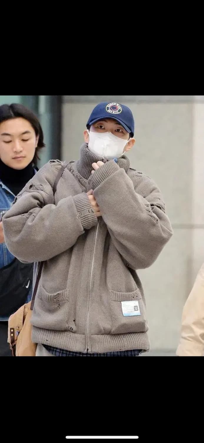 야스히로 패디드 니트 집업 상품이미지1