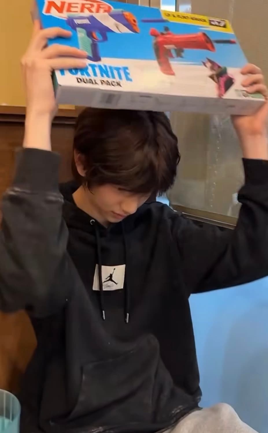 코르티스 건호 주훈 착용) 조던 에센셜 워시드 후드티 상품이미지2