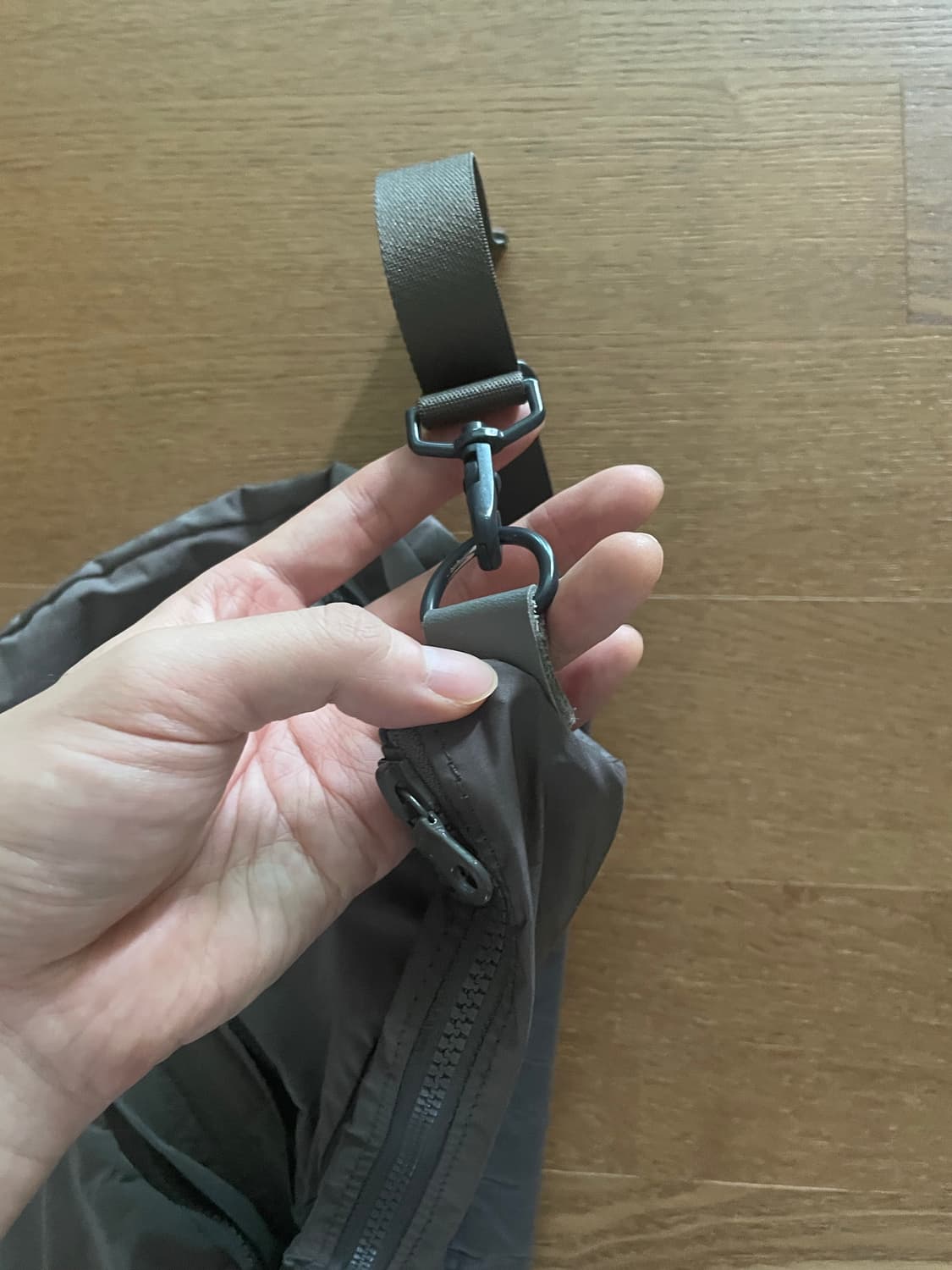 아미아칼바 바디백 상품이미지6