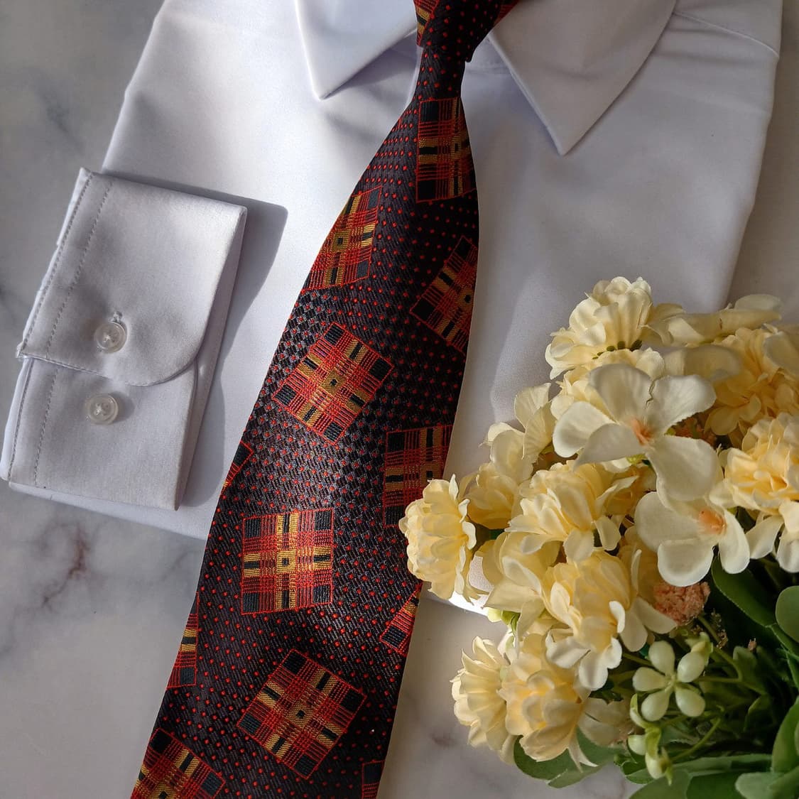 니노 세루티 실크 지오메트릭 넥타이 9.2cm A+등급 A19168
 상품이미지5