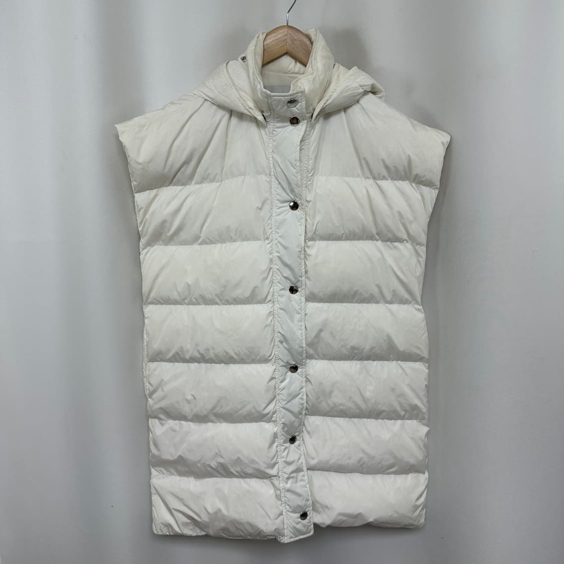 엠에스지엠 여자 패딩조끼 화이트 38 (실측110) 상품이미지1